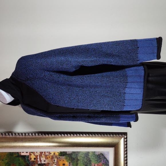 Fia Italia Handloomed Cardigan Sweater - Picture 4 of 8